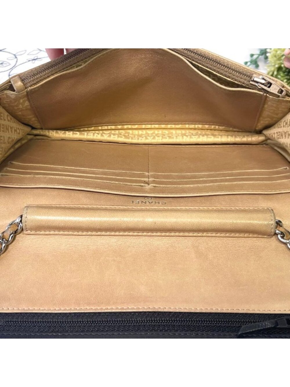 Chanel Chain Wallet Logo Shoulder Bag - Picture 10 of 15